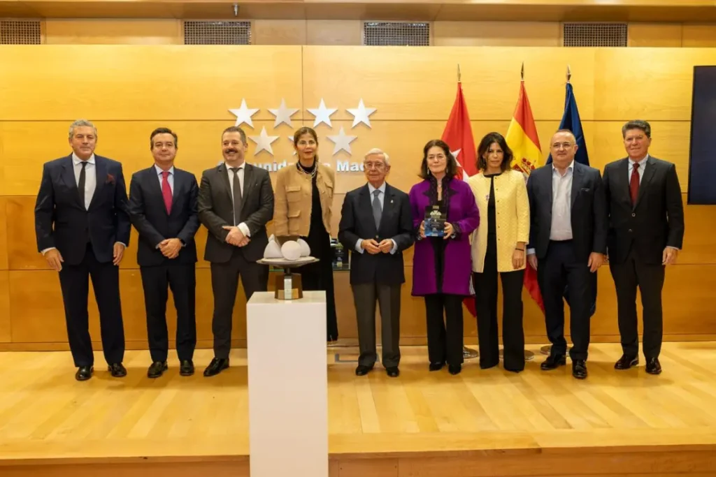 La Academia Iberoamericana de Gastronomía entrega los III Galardones Iberoamericanos de Gastronomía.